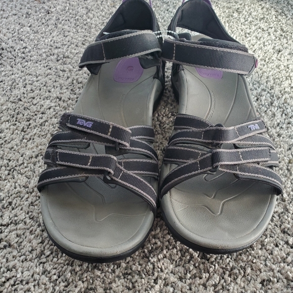 rubber teva sandals